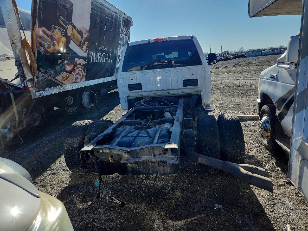 2019 FORD F350 SUPER DUTY TRUCK CAB AND CHASSIS photo 6