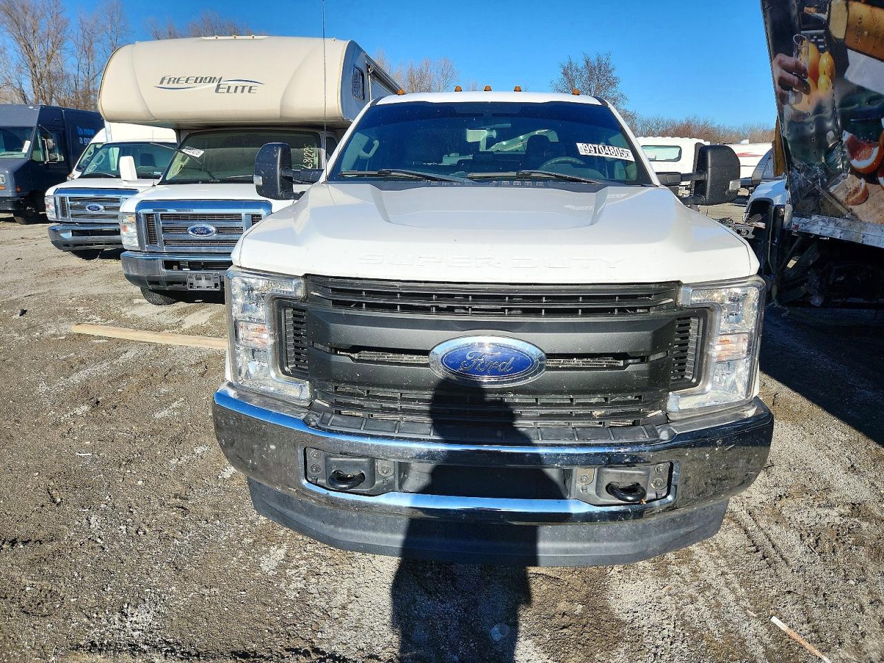 2019 FORD F350 SUPER DUTY TRUCK CAB AND CHASSIS photo 5