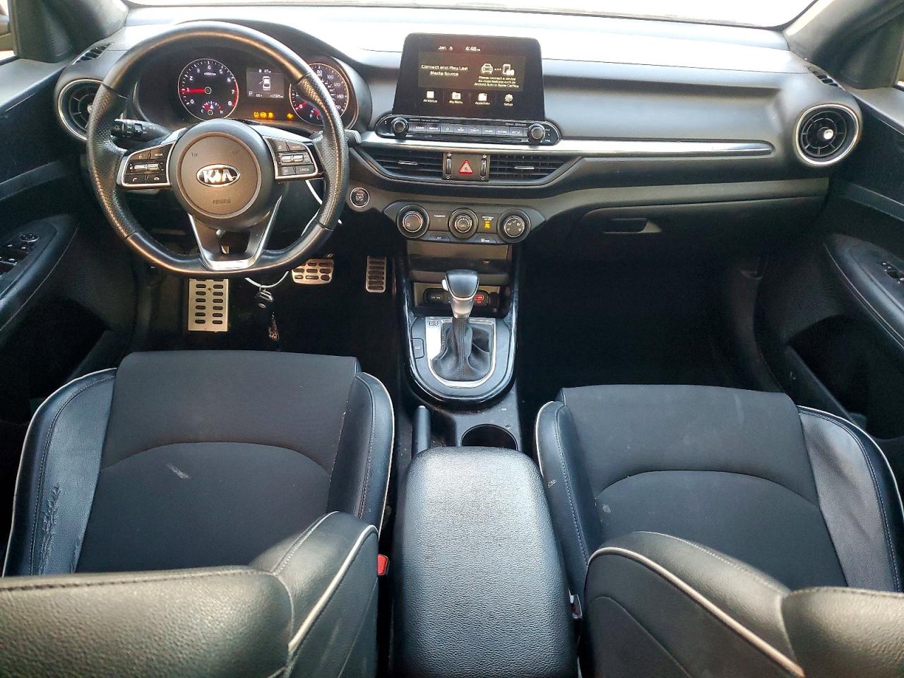 2021 KIA FORTE GT LINE photo 8