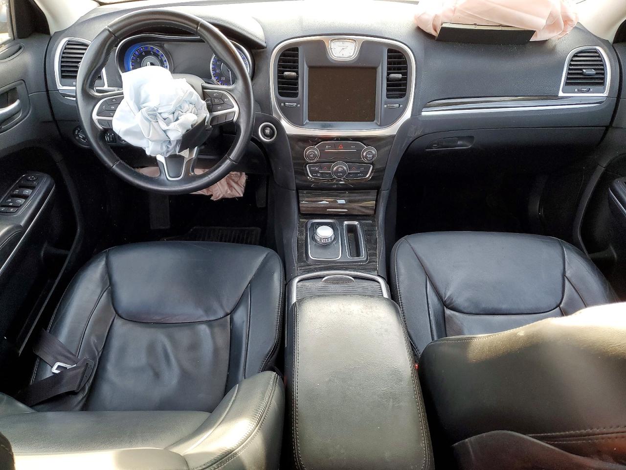 2015 CHRYSLER 300 LIMITED photo 15