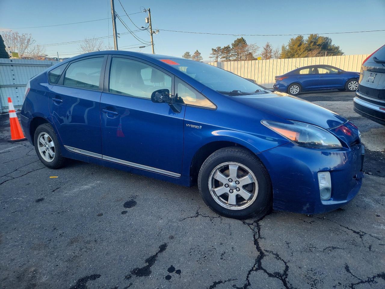 2010 TOYOTA PRIUS photo 4