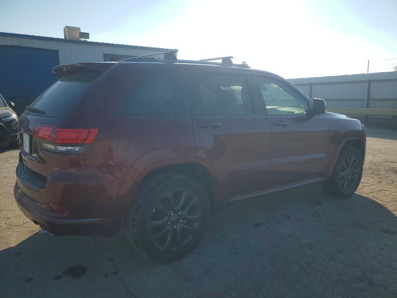 2019 JEEP GRAND CHEROKEE OVERLAND photo 3