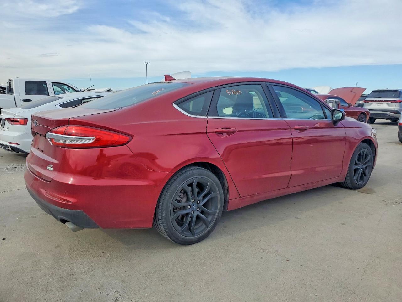 2019 FORD FUSION SE photo 3