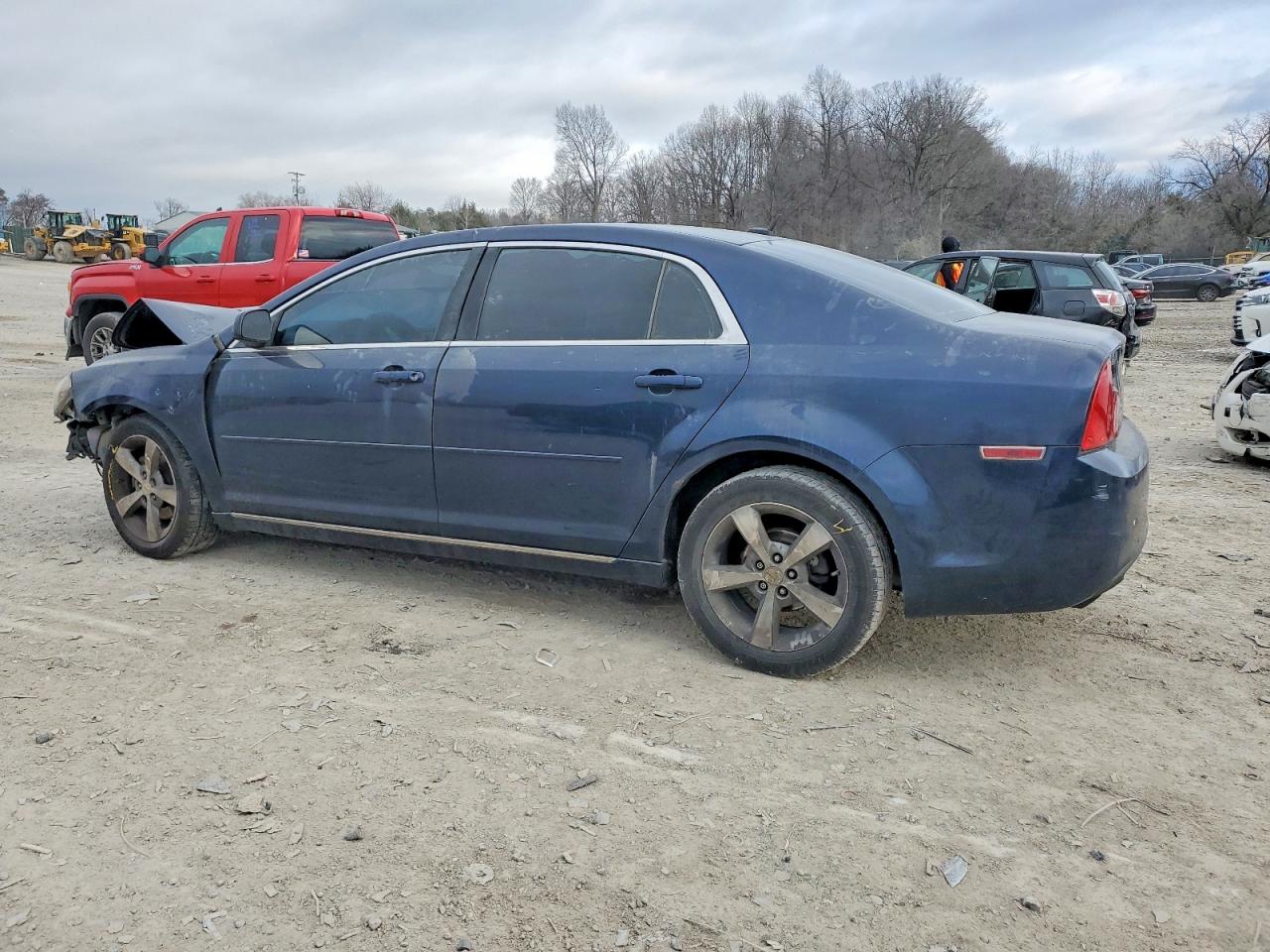 2011 CHEVROLET MALIBU 1LT photo 2