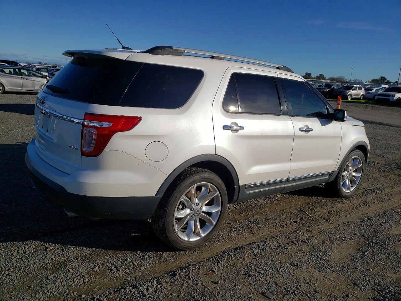 2011 FORD EXPLORER LIMITED photo 3