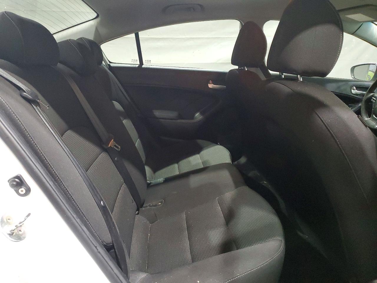 2018 KIA FORTE LX photo 10