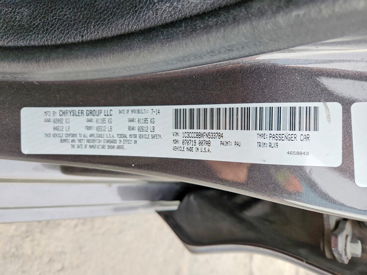 2015 CHRYSLER 200 S photo 12