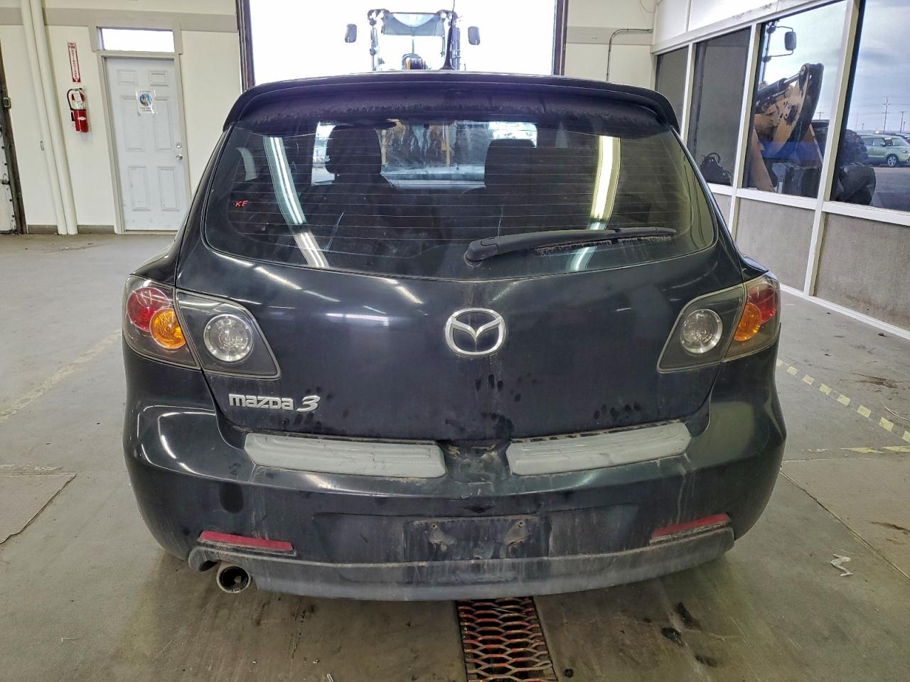 2006 MAZDA 3 HATCHBACK photo 6