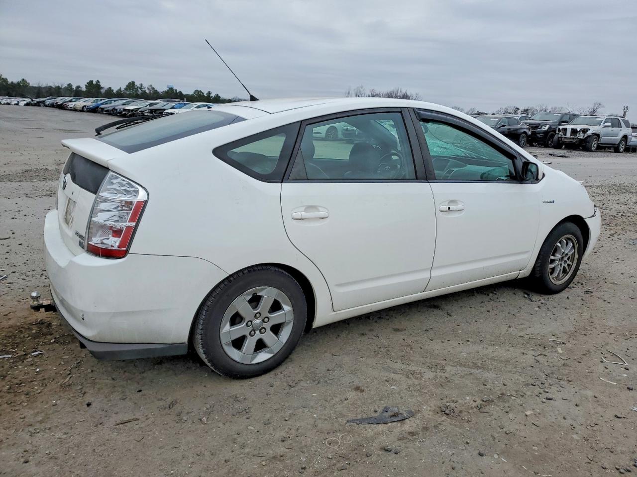 2009 TOYOTA PRIUS BASE photo 3