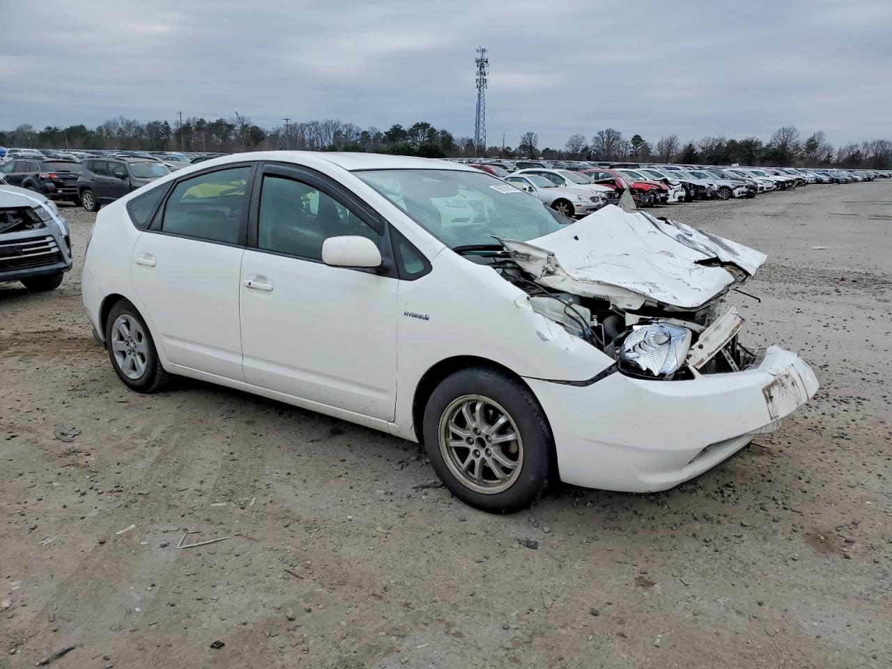 2009 TOYOTA PRIUS BASE photo 4
