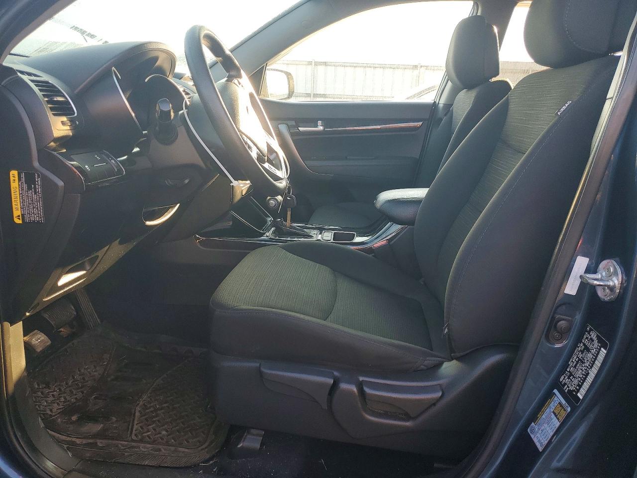 2014 KIA SORENTO LX photo 7