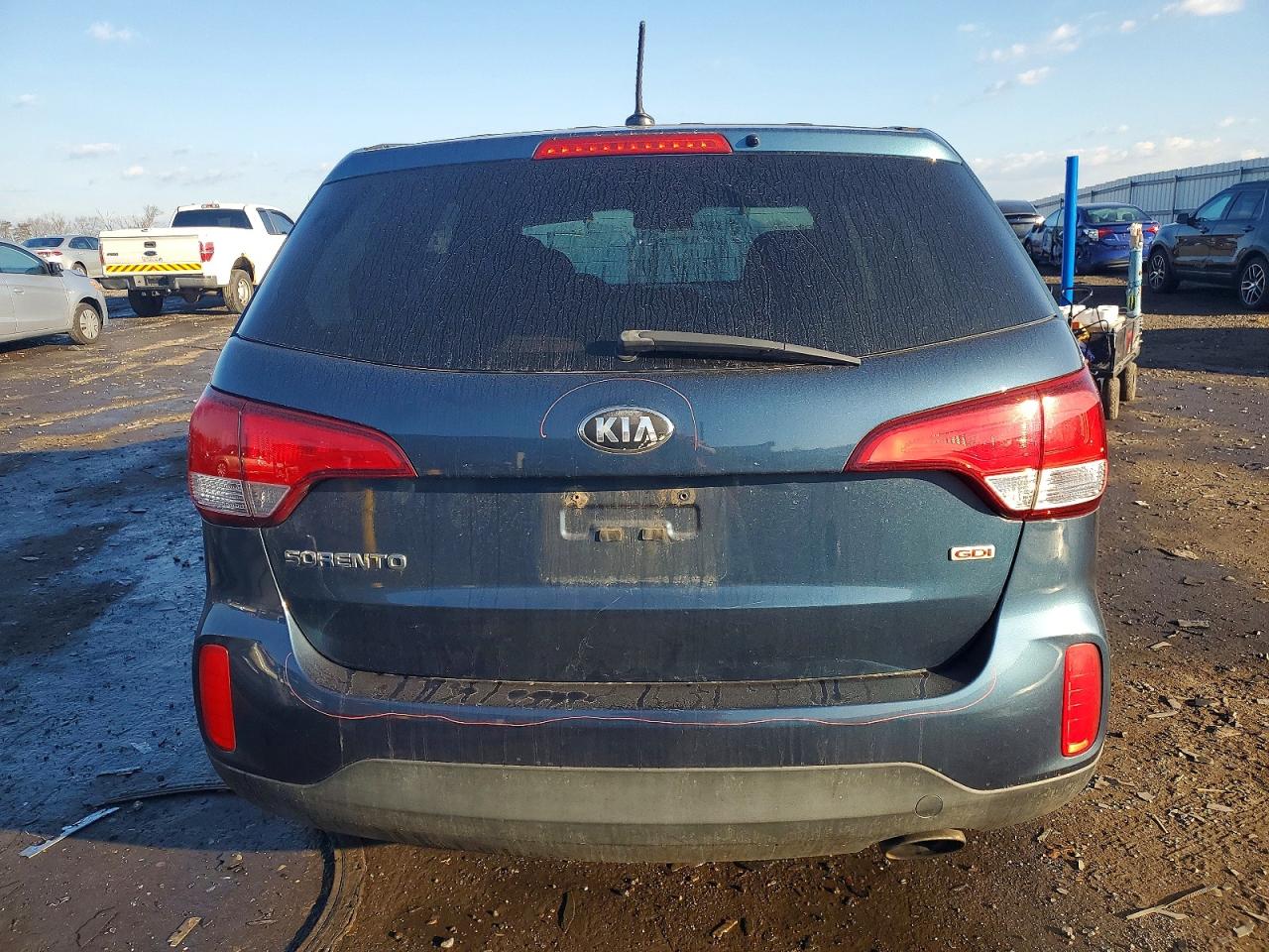 2014 KIA SORENTO LX photo 6