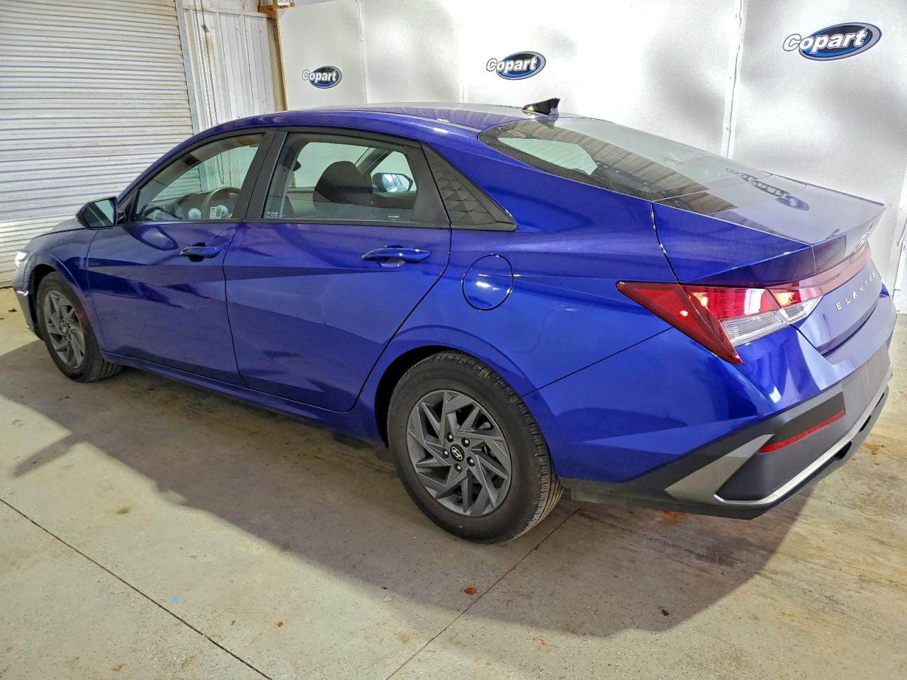 2024 HYUNDAI ELANTRA SEL photo 2