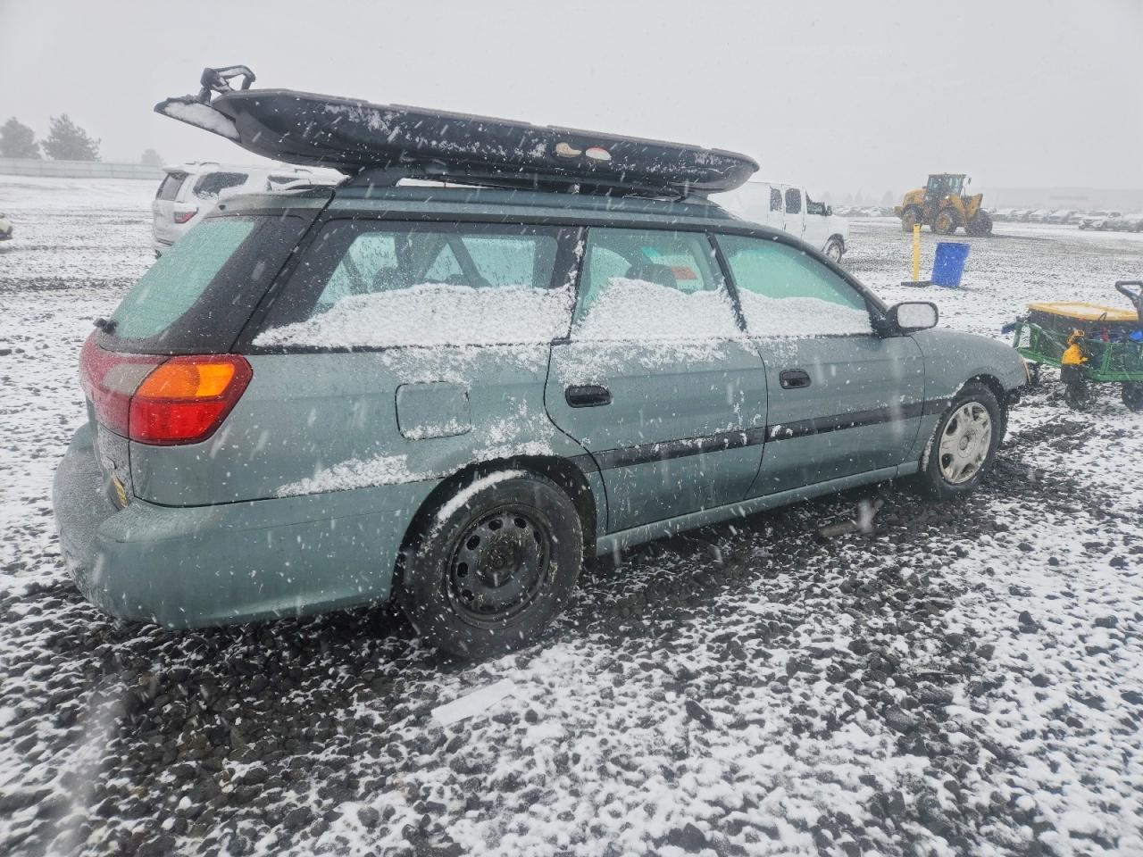 2002 SUBARU LEGACY L photo 3