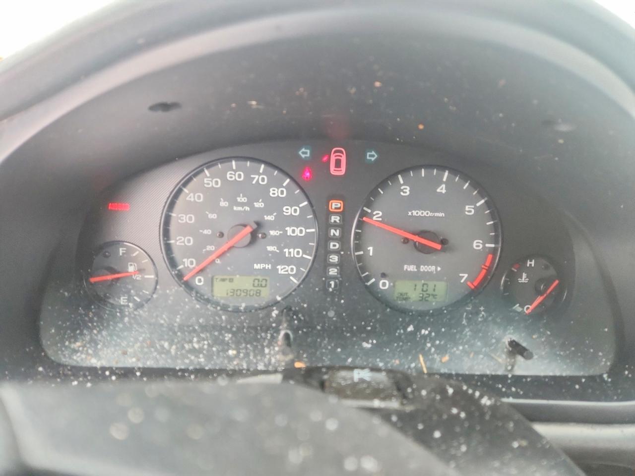 2002 SUBARU LEGACY L photo 9