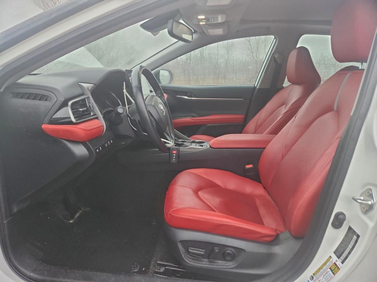 2021 TOYOTA CAMRY XSE photo 7