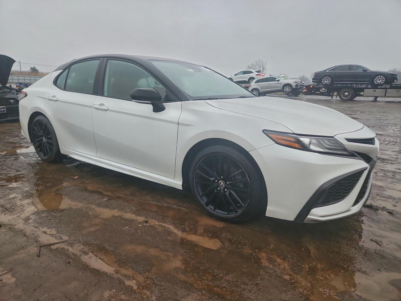 2021 TOYOTA CAMRY XSE photo 4