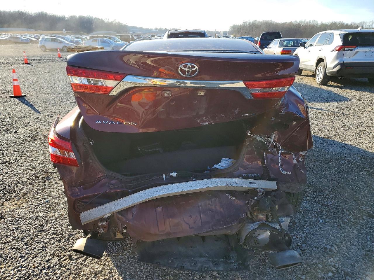2013 TOYOTA AVALON XLE PREMIUM photo 6