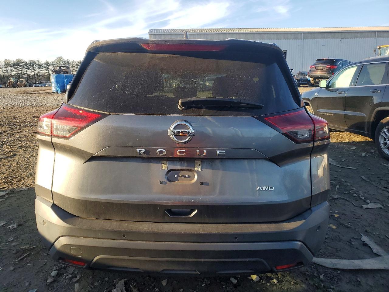 2021 NISSAN ROGUE S photo 6