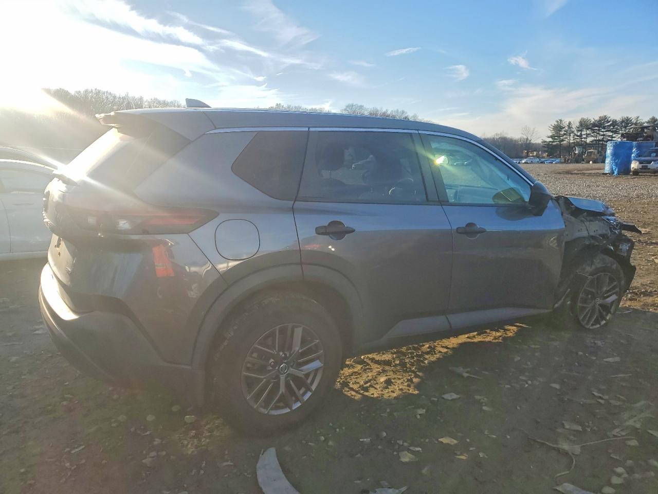 2021 NISSAN ROGUE S photo 3