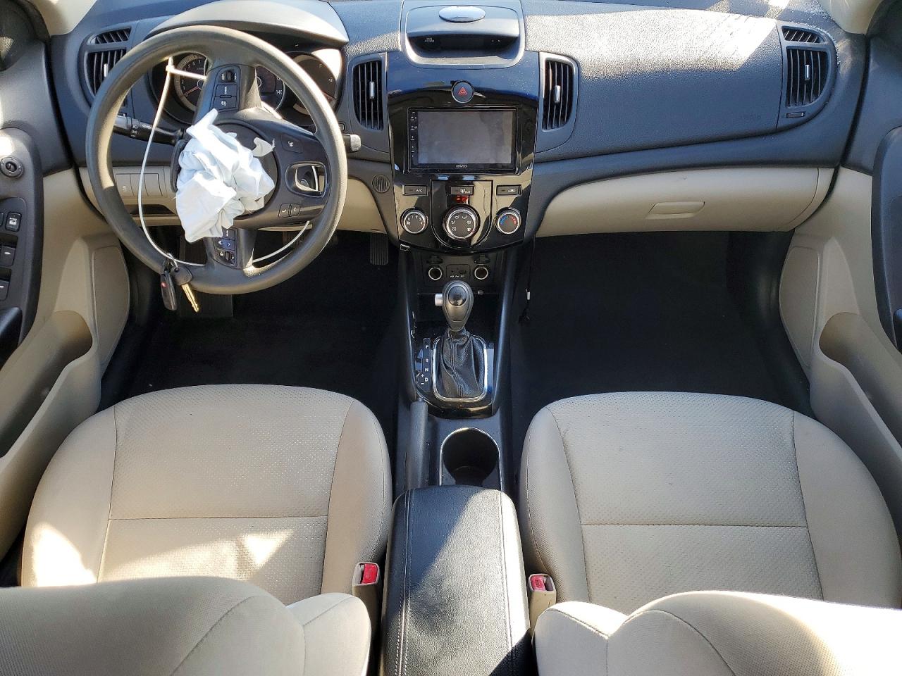 2012 KIA FORTE EX photo 8