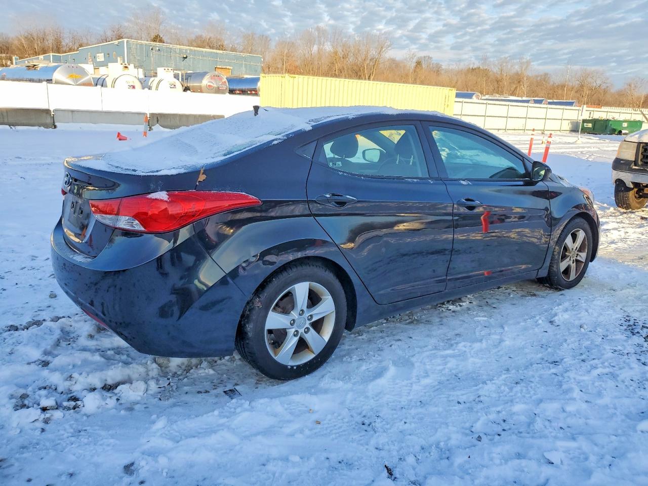2013 HYUNDAI ELANTRA GLS photo 3