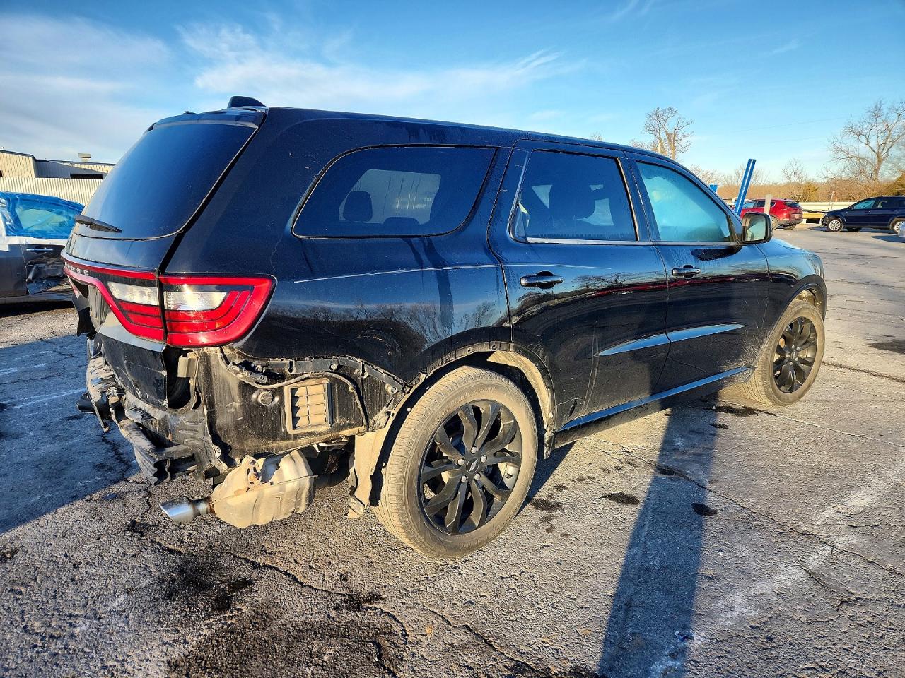 2019 DODGE DURANGO SXT photo 3