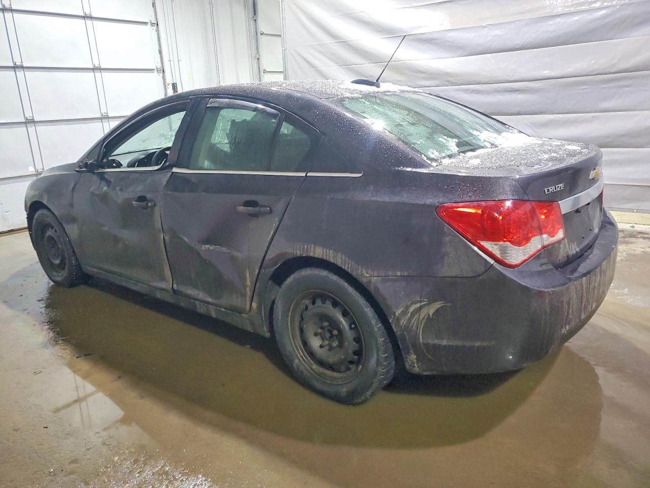2016 CHEVROLET CRUZE LIMITED LT photo 2