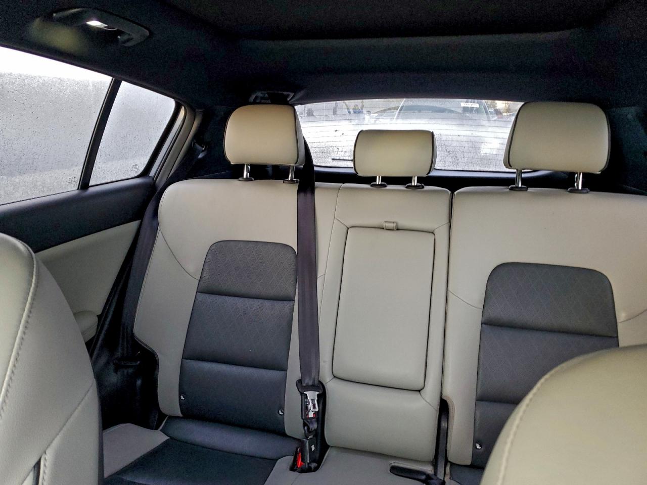 2017 KIA SPORTAGE SX photo 10