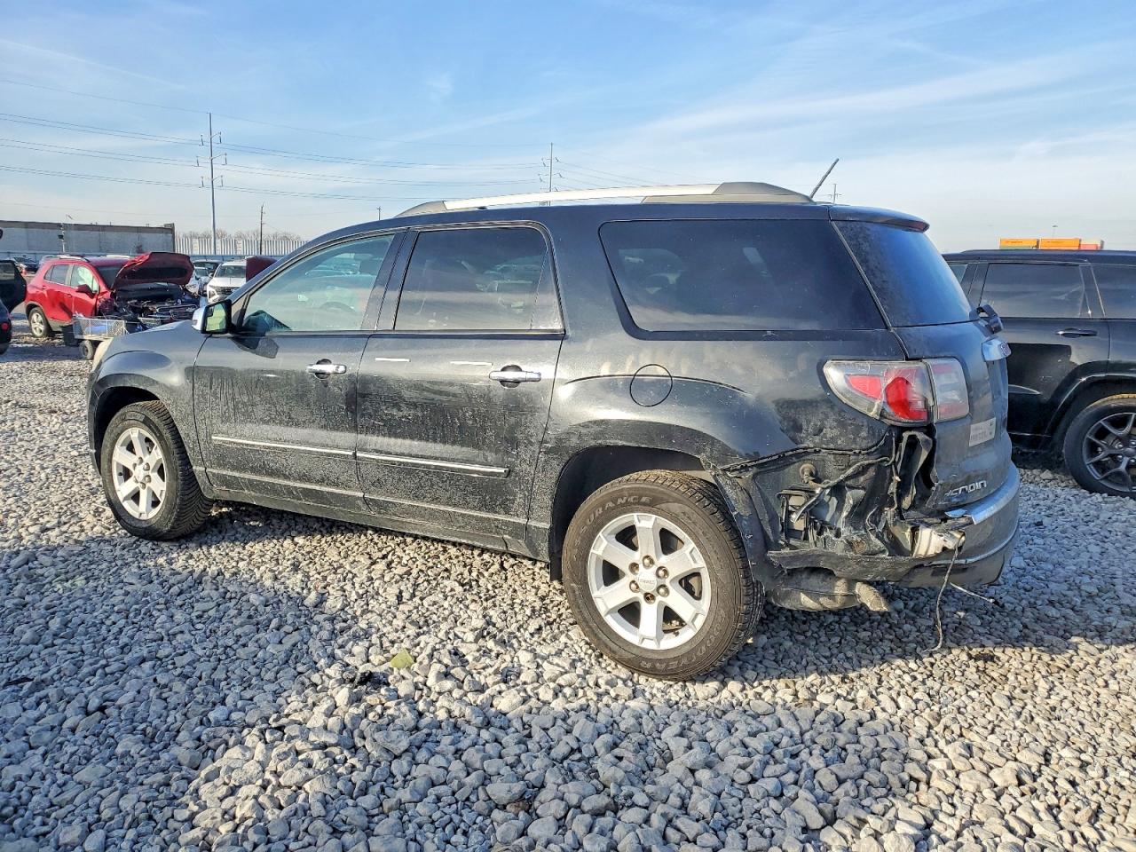 2014 GMC ACADIA SLE photo 2