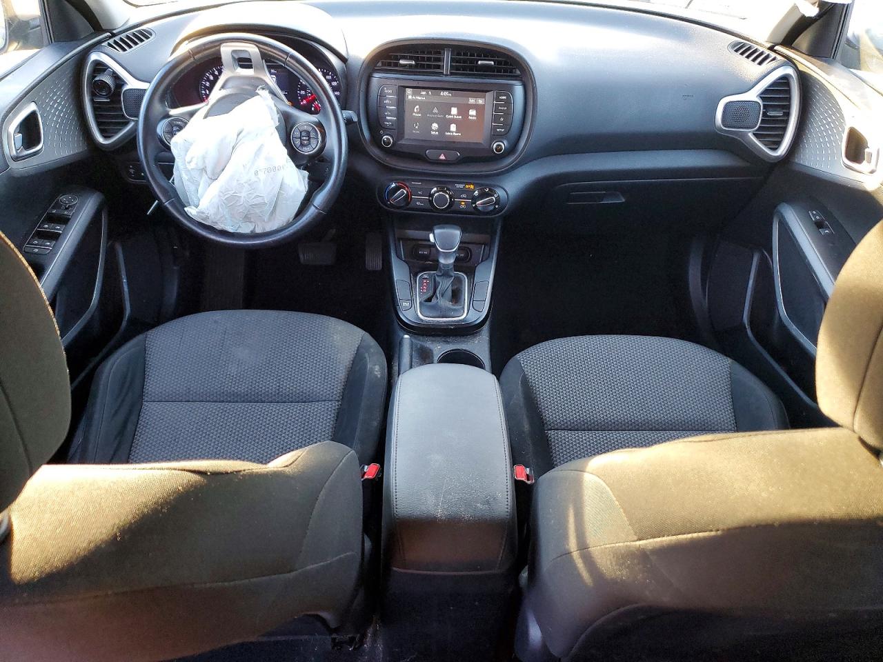 2020 KIA SOUL LX photo 8
