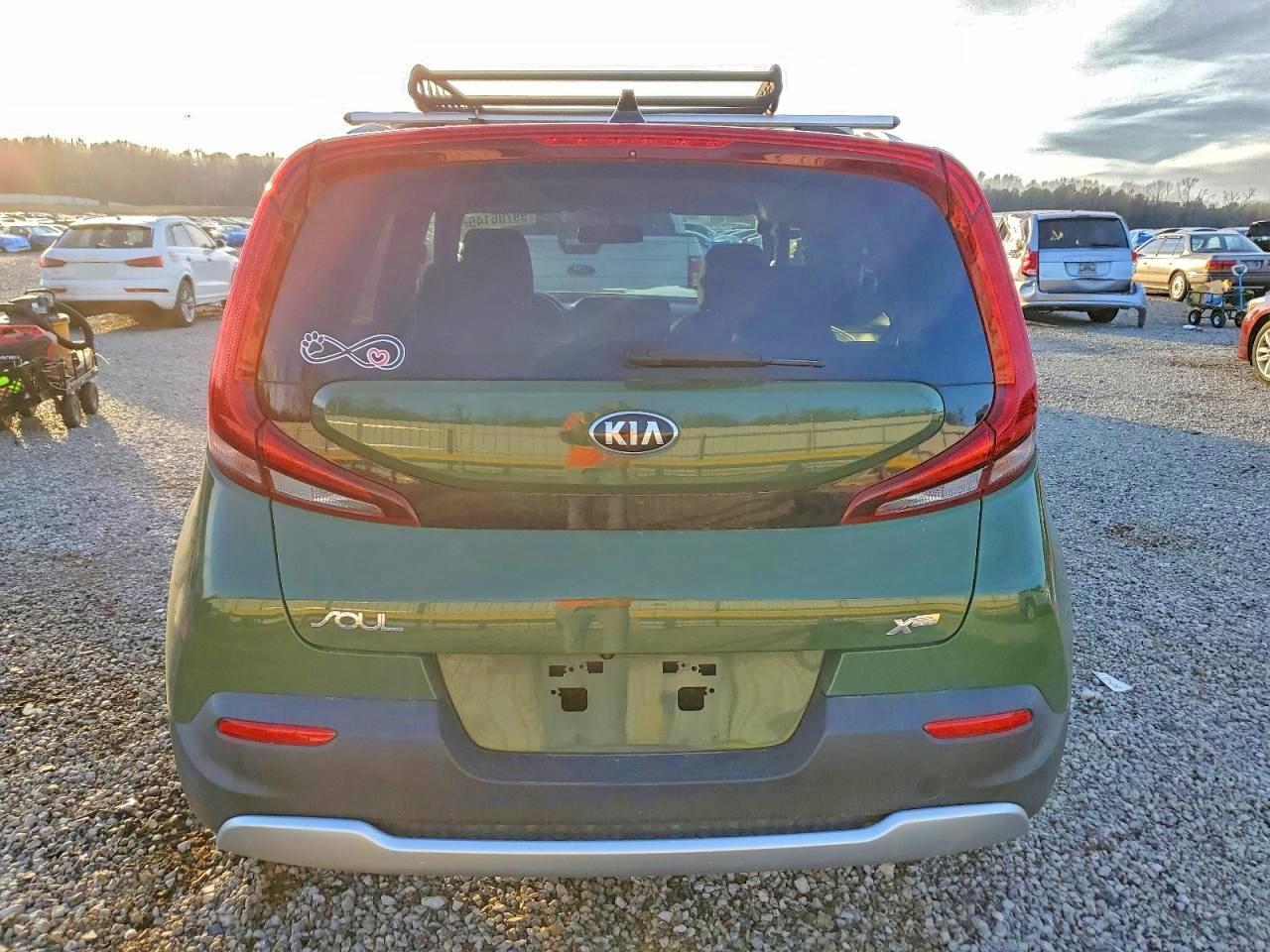 2020 KIA SOUL LX photo 6