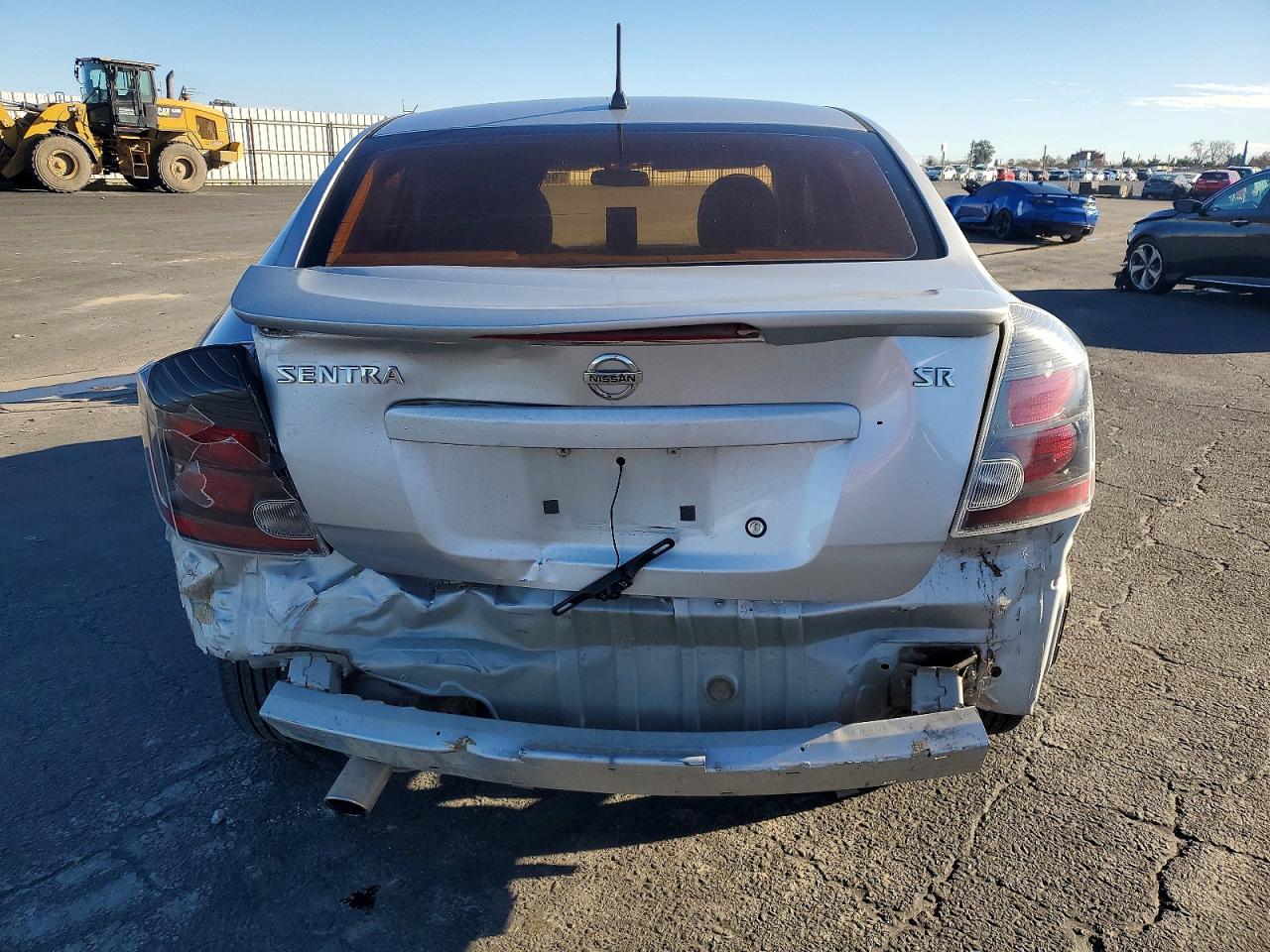 2011 NISSAN SENTRA 2.0 photo 6