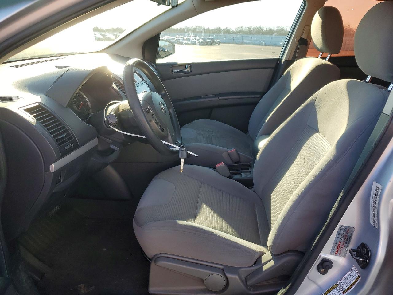 2011 NISSAN SENTRA 2.0 photo 7
