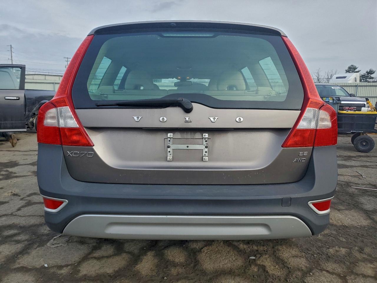 2010 VOLVO XC70 3.2 photo 6