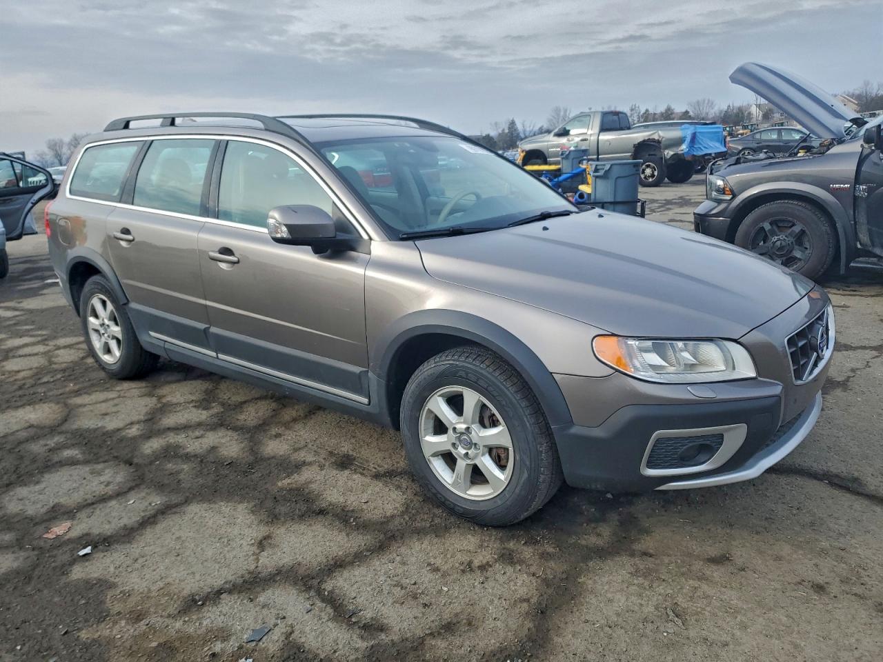 2010 VOLVO XC70 3.2 photo 4