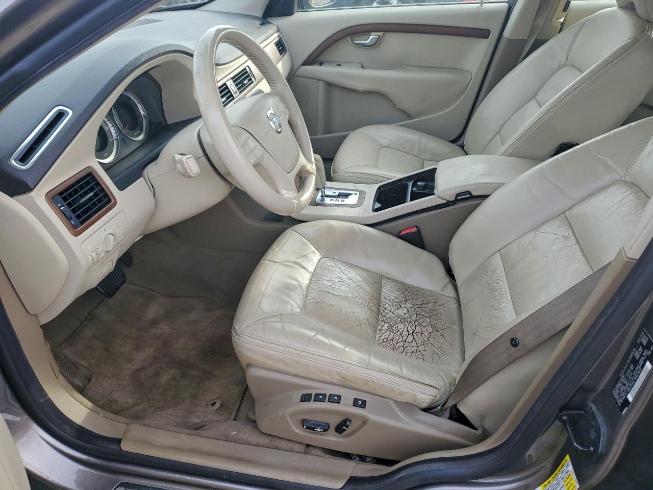 2010 VOLVO XC70 3.2 photo 7
