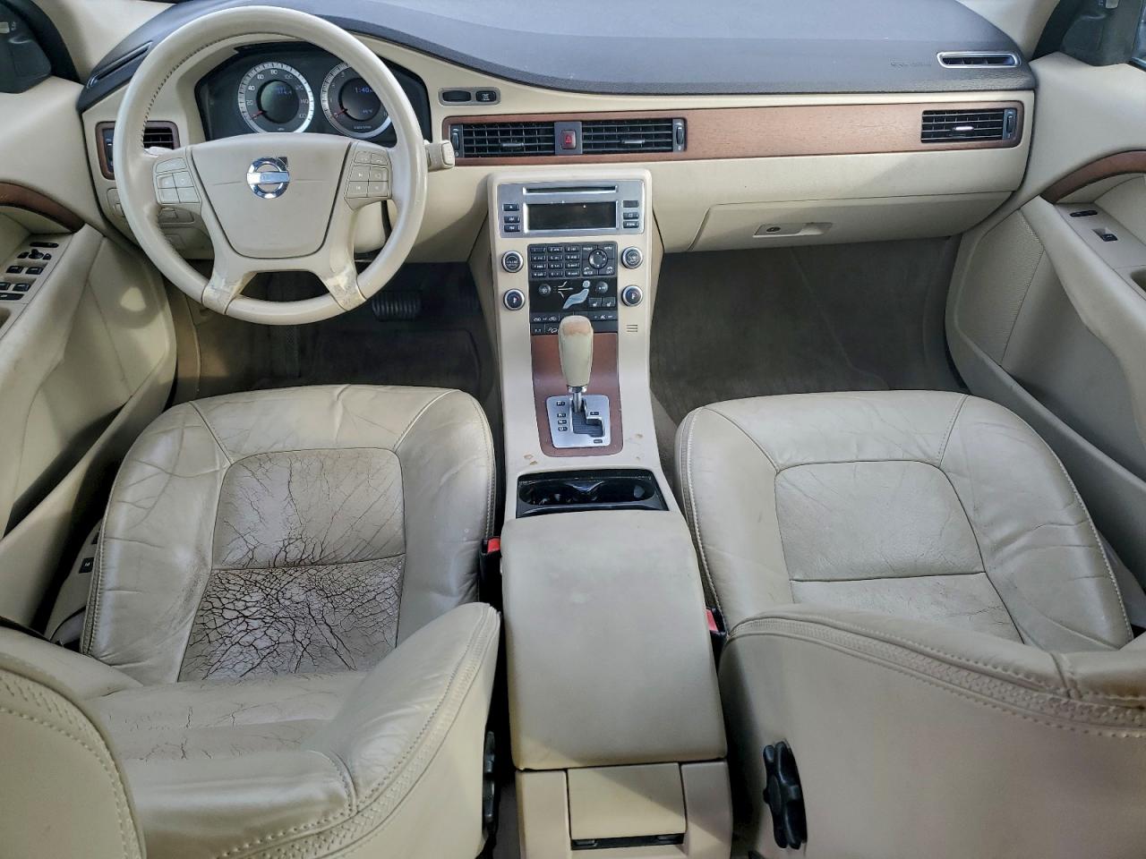 2010 VOLVO XC70 3.2 photo 8