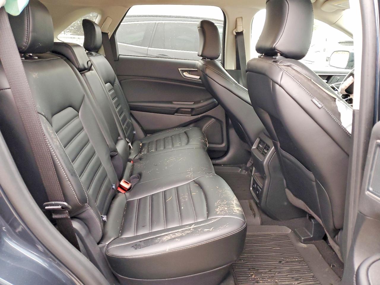 2024 FORD EDGE SEL photo 11