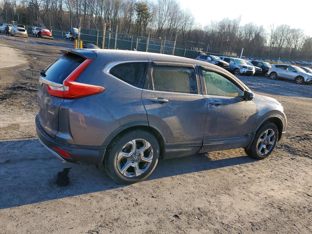 2017 HONDA CR-V EX photo 3