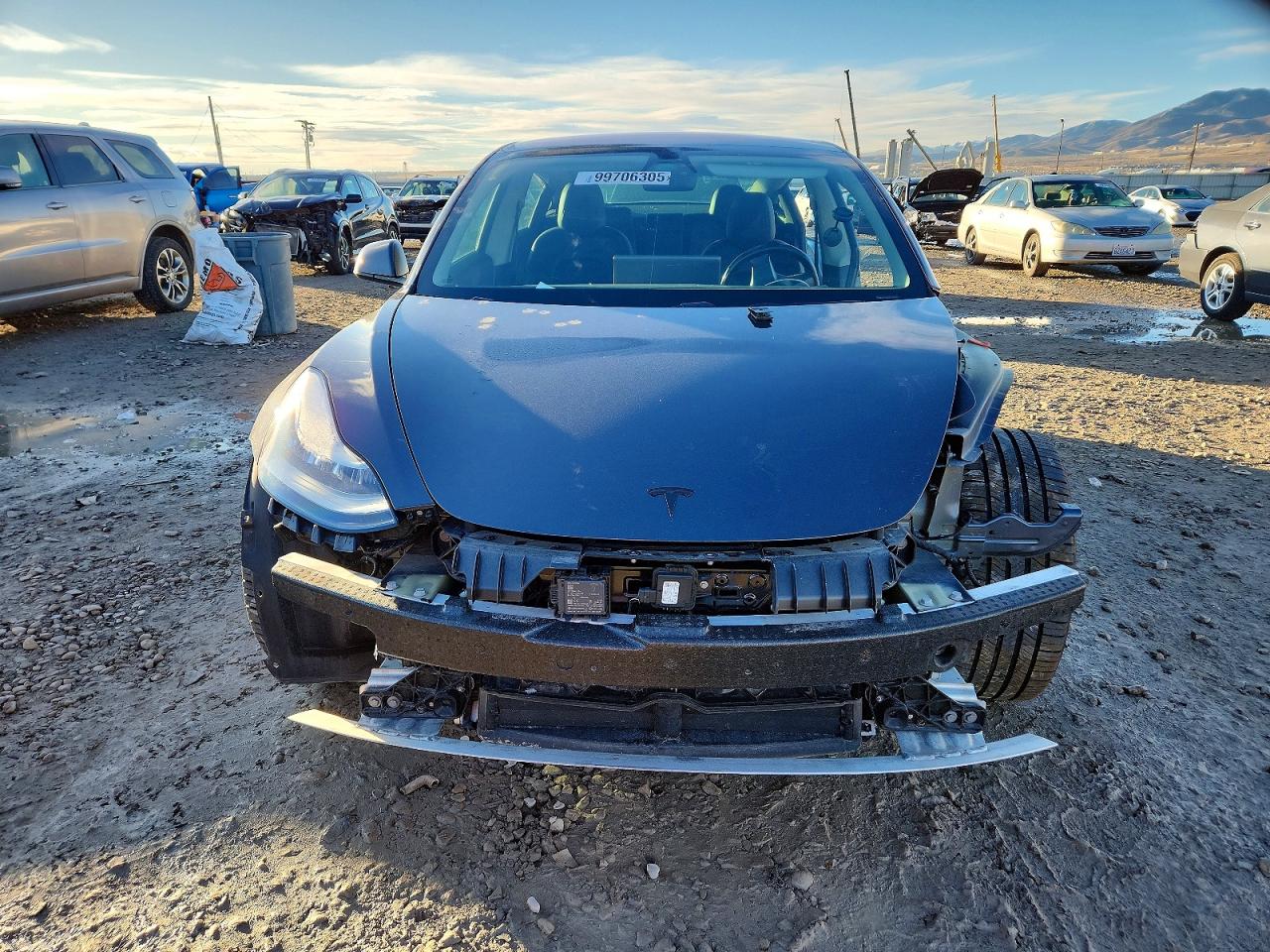 2018 TESLA MODEL 3 photo 9