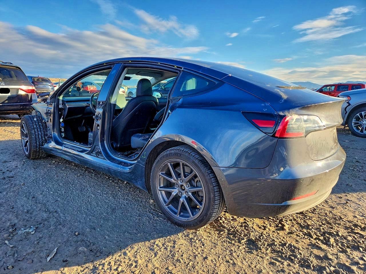 2018 TESLA MODEL 3 photo 3