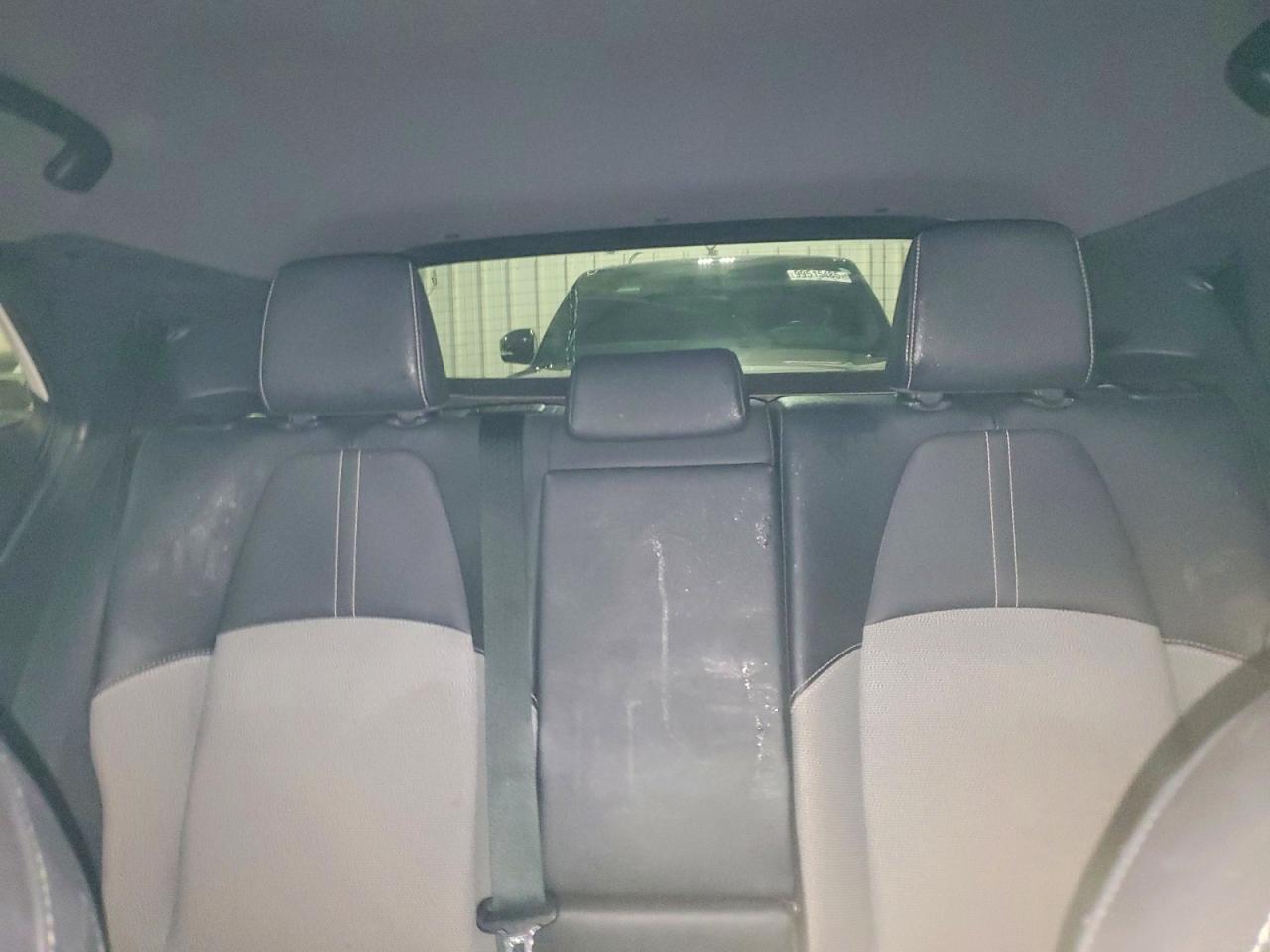 2021 TOYOTA COROLLA XSE photo 10