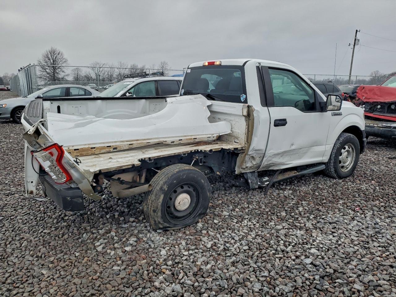 2015 FORD F150 photo 3