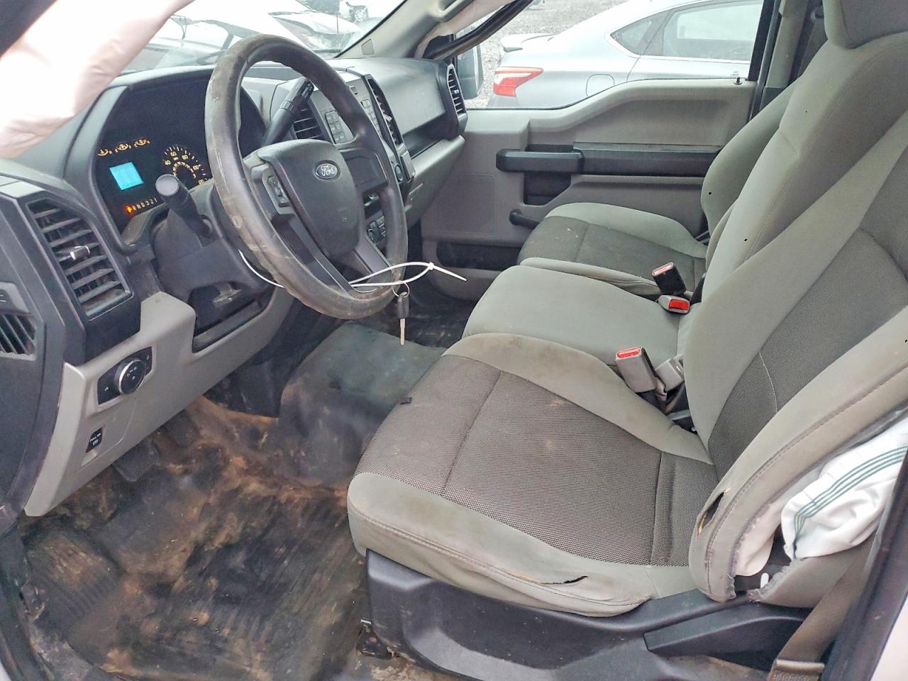 2015 FORD F150 photo 7