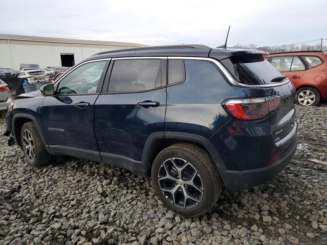 2024 JEEP COMPASS LIMITED photo 2