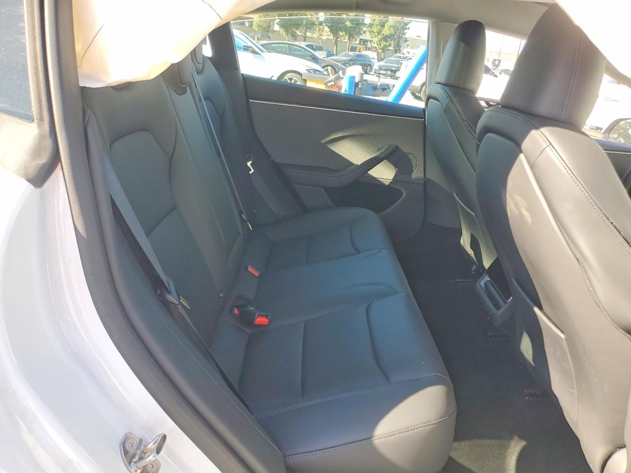 2024 TESLA MODEL 3 photo 10
