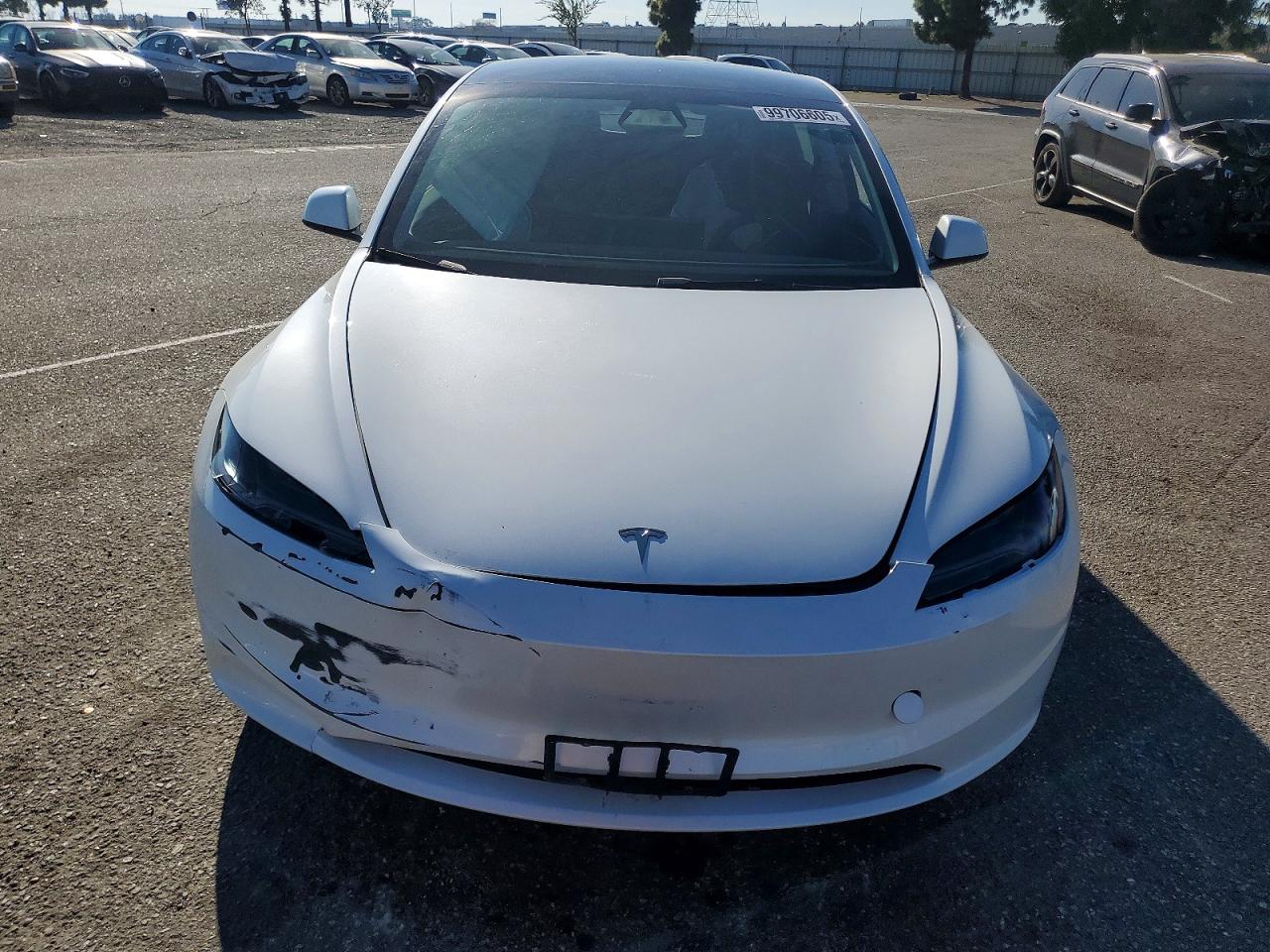 2024 TESLA MODEL 3 photo 5