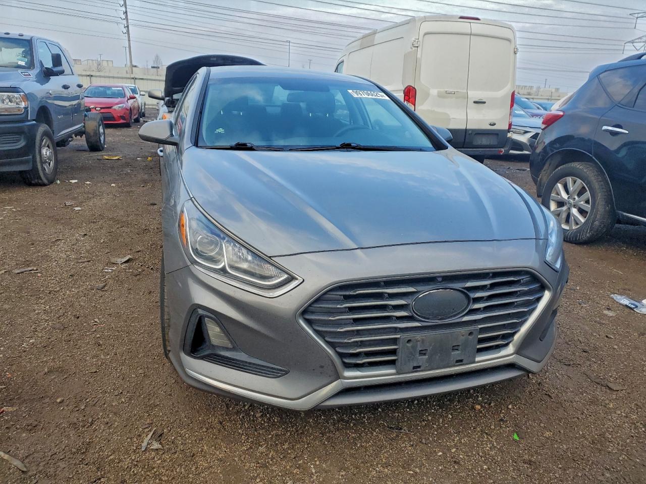 2018 HYUNDAI SONATA SE photo 5
