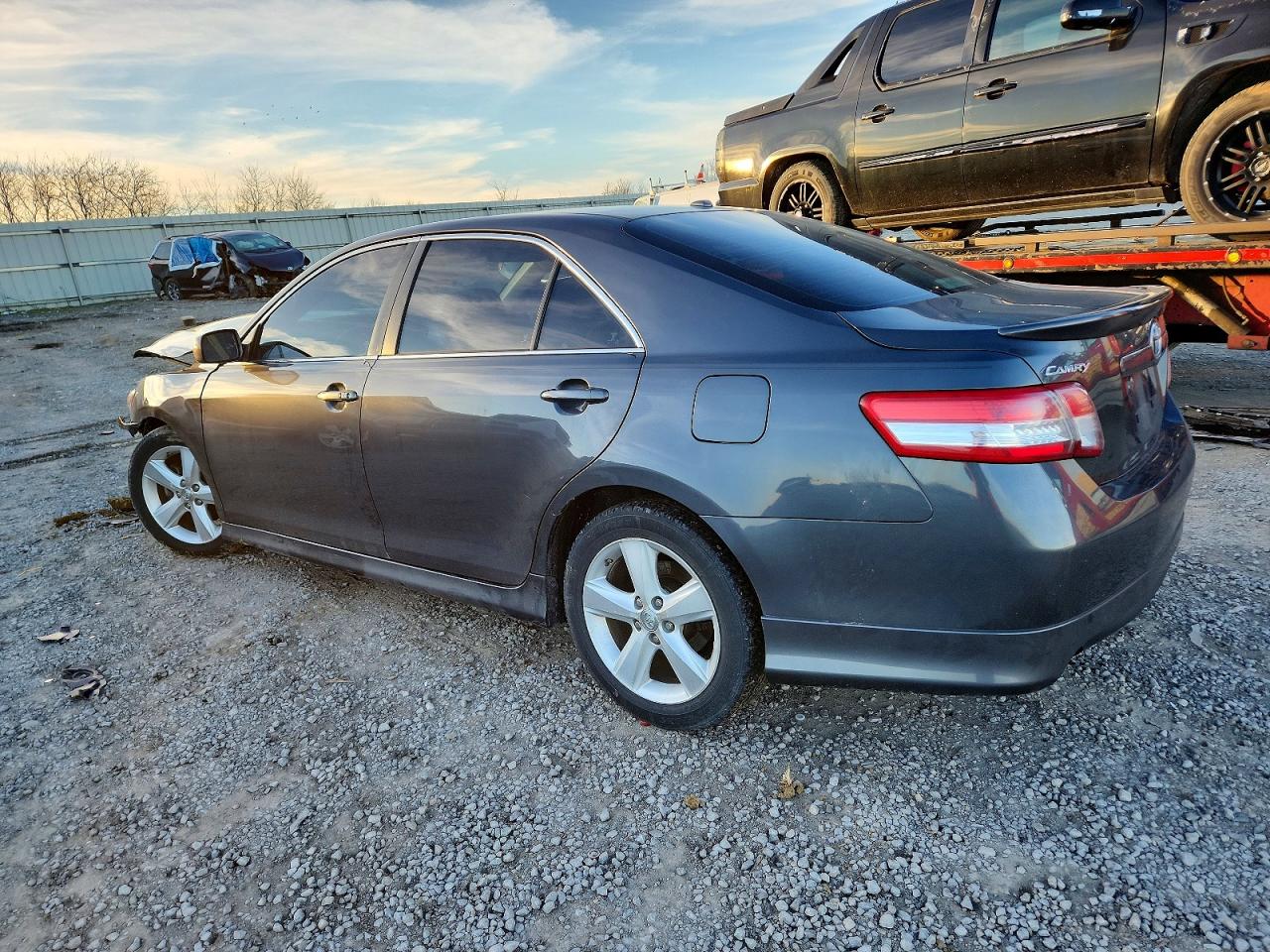 2010 TOYOTA CAMRY BASE photo 2
